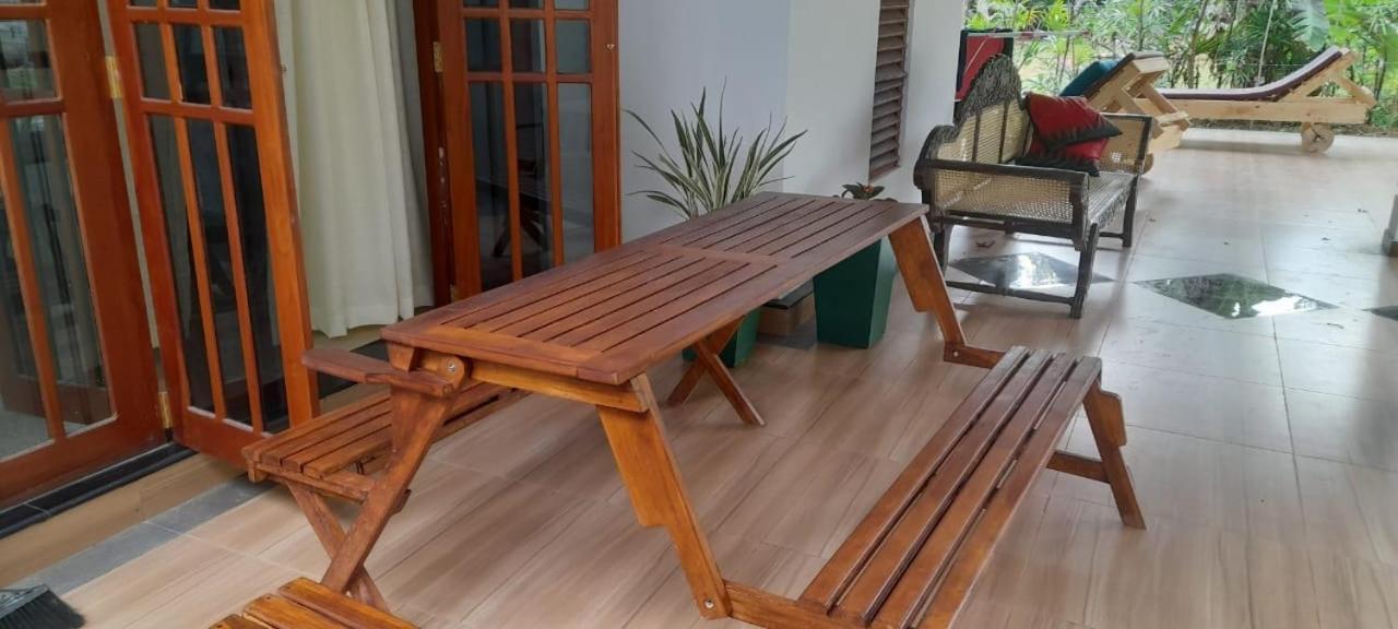 Ceylon Serenity Villas Beruwala Exterior photo